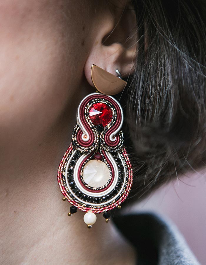 qordatta pendientes minsk con cristales