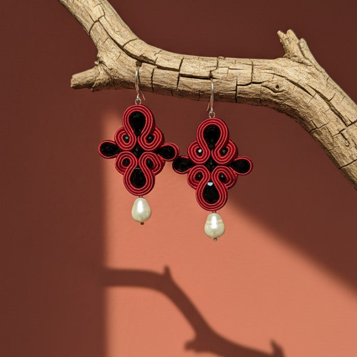 Pendientes Doña Macarena