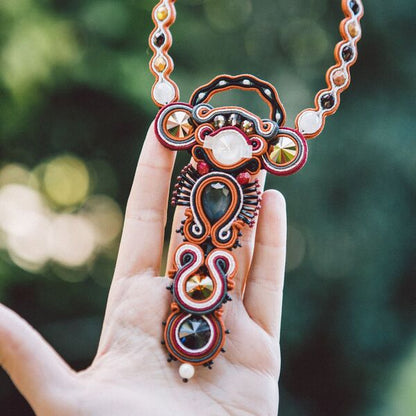 Collar África