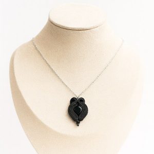 Collar Hekla